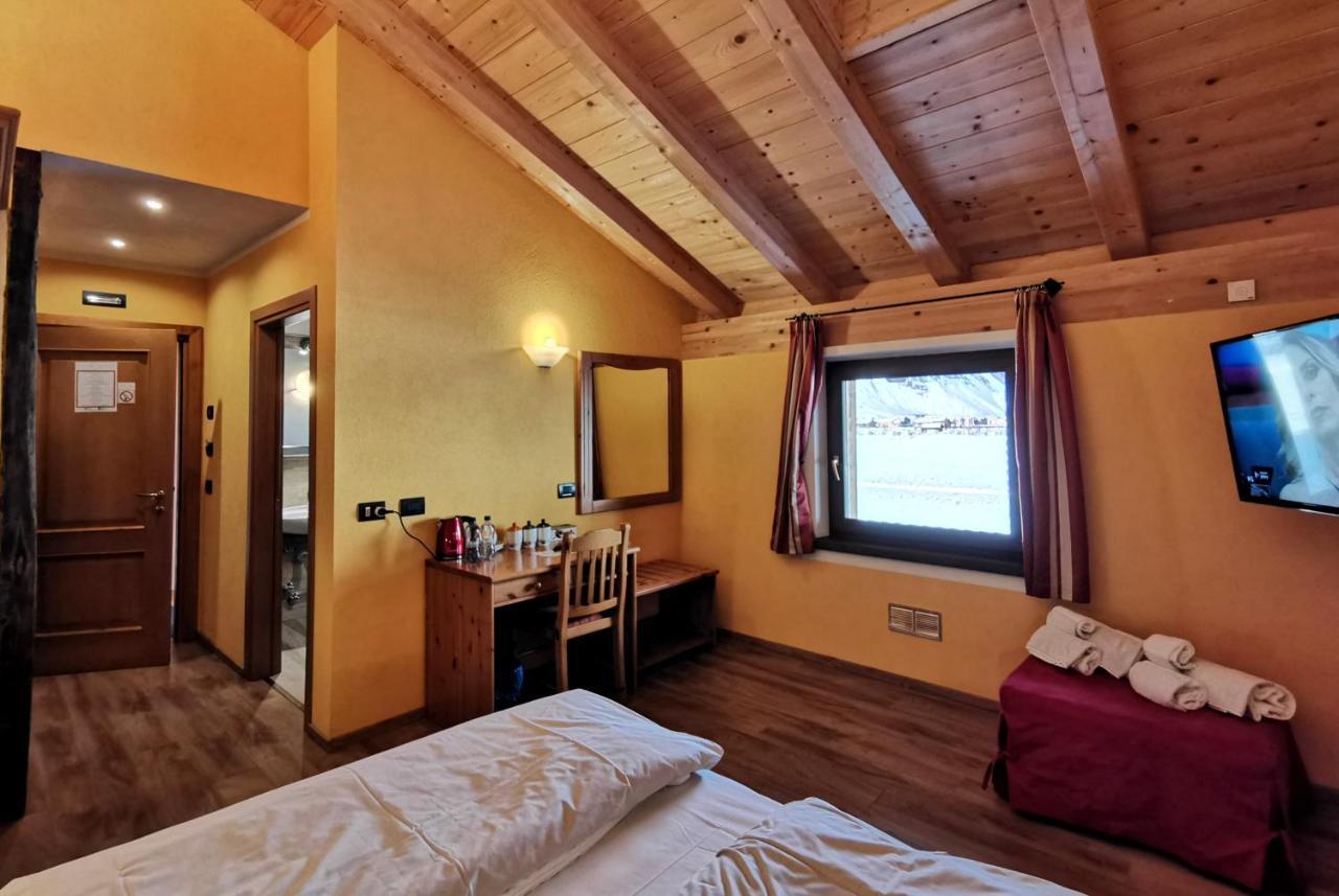 Agriturismo La Poina Livigno Exterior foto
