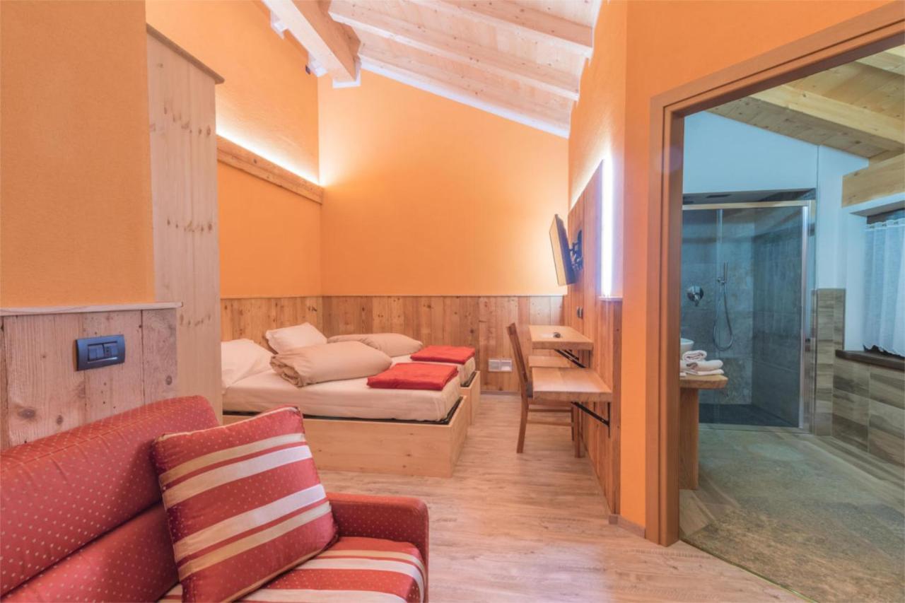 Agriturismo La Poina Livigno Exterior foto
