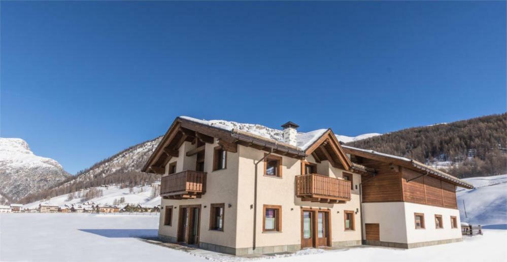 Agriturismo La Poina Livigno Exterior foto